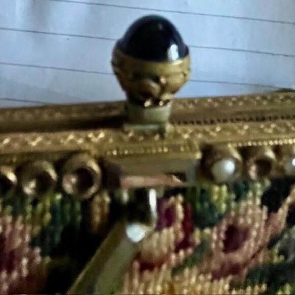 Antique Petit Point with Black Cabochon Stone small purse 1920's - Picture 3 of 5